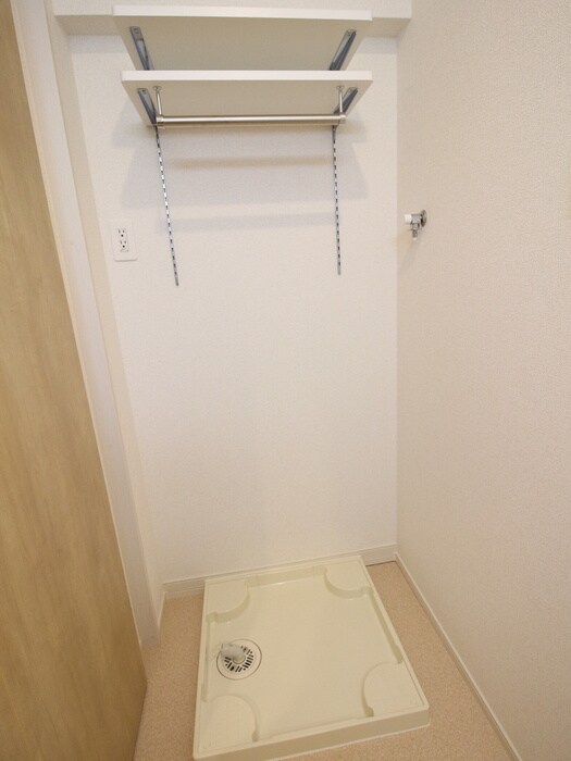 洗濯機置場 フィオーレ