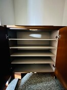 靴箱 ﾋﾞｰ･ｼﾃｨ ﾍﾞｲｳｨﾝｸﾞ棟(1101)