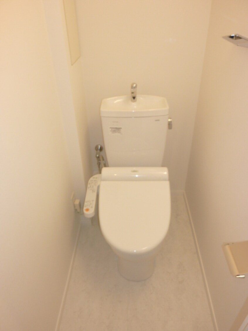 トイレ セレサ日本橋堀留町