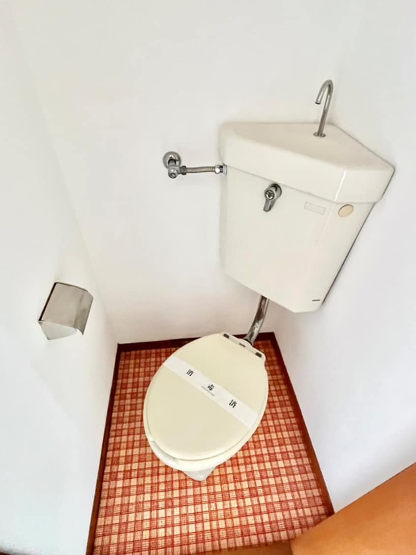 トイレ マドレ－ヌ多摩
