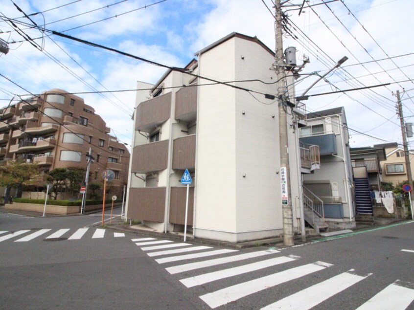 外観写真 カーナYokohama