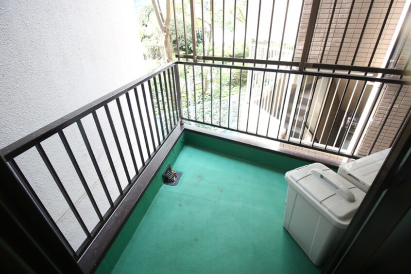 ベランダ・バルコニー 井本ビル