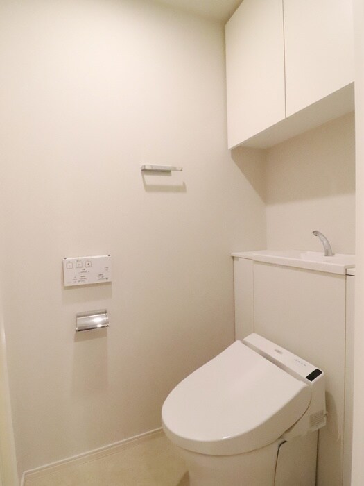 トイレ パークリュクス虎ノ門（201）