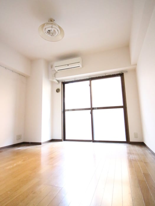 居室 チャペルヒル東大井