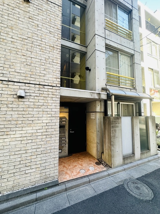 エントランス部分 AZ　ASAKUSABASHI