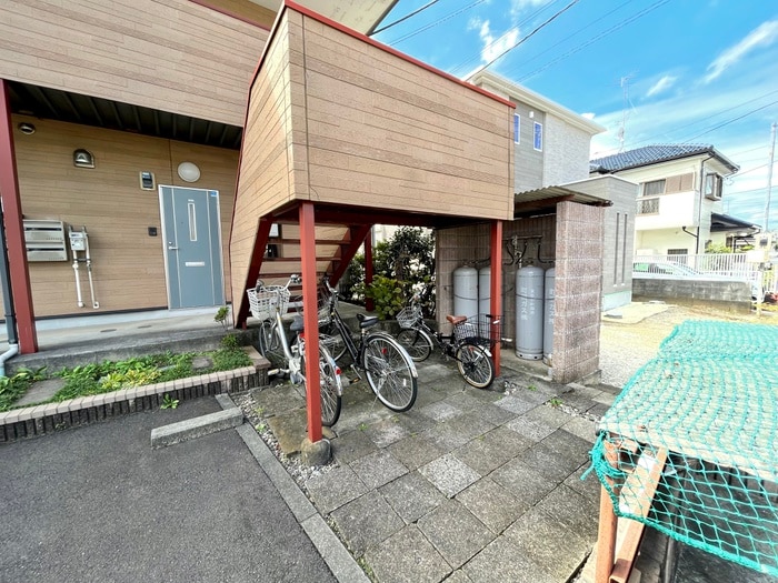 駐車場 ミルティ・コ－ト