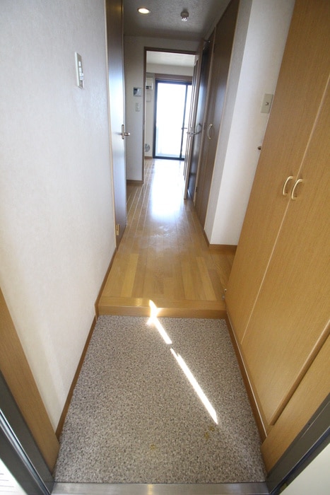 玄関 グランヒルズ旗の台