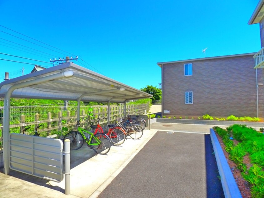 駐輪場 グレイスフルＡ