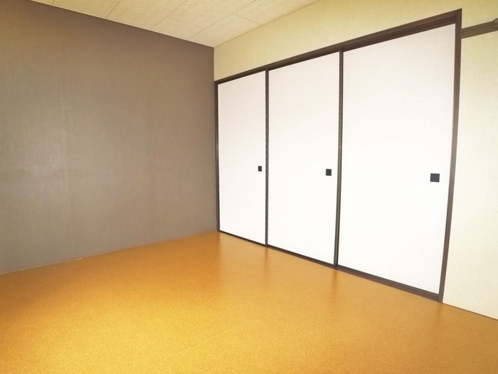 居室 アビダシオンユ－カリ