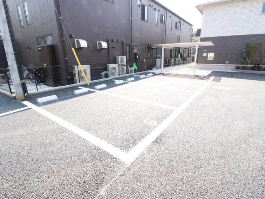 駐車場 コリーナ