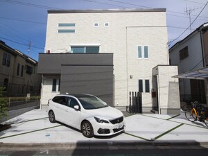 K　HOUSE
