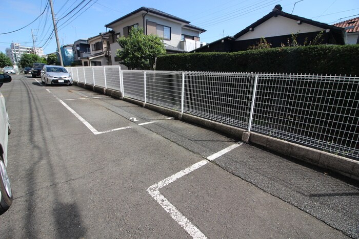 駐車場 ニッコー狛江マンション