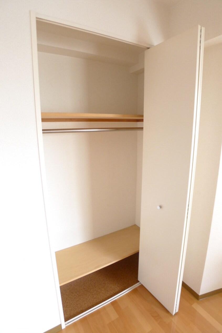 収納 カーサグラン西川口