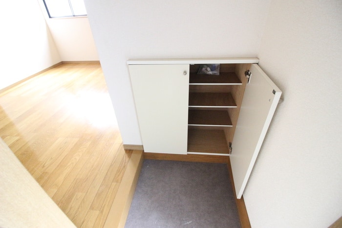 靴箱 シ－サイドツ－