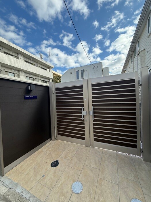 エントランス部分 パセオプレジール