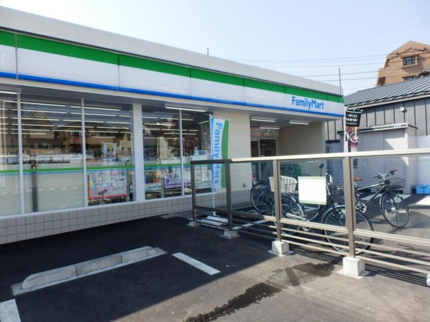 ファミリーマート上池台夫婦坂店(コンビニ)まで374m パセオプレジール
