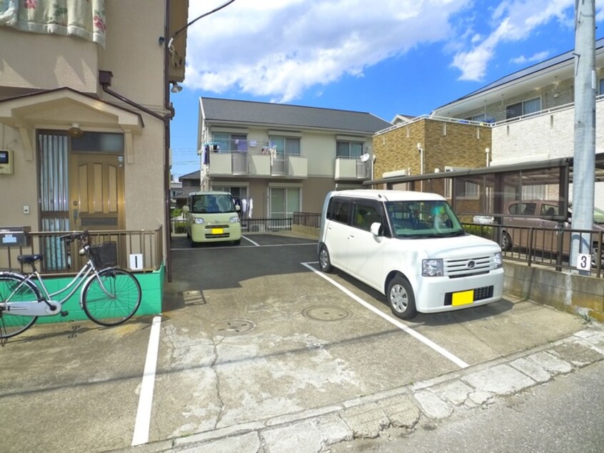 駐車場 サンテラス小林