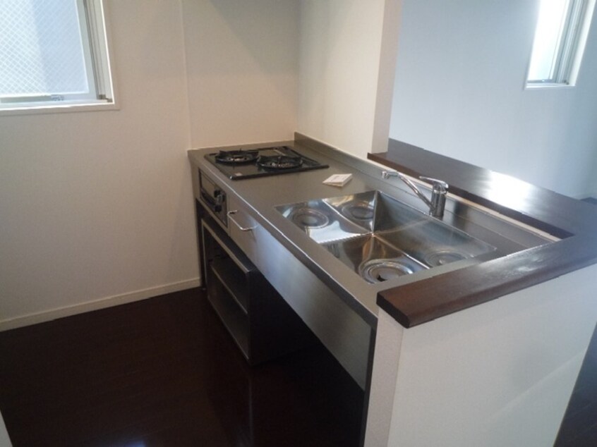 内観写真 ＶＩＡ　ＬＡＴＴＥＡ　志村