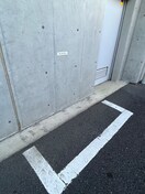 バイク置き場 ＶＩＡ　ＬＡＴＴＥＡ　志村