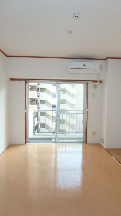 居室 アルバーノ立川