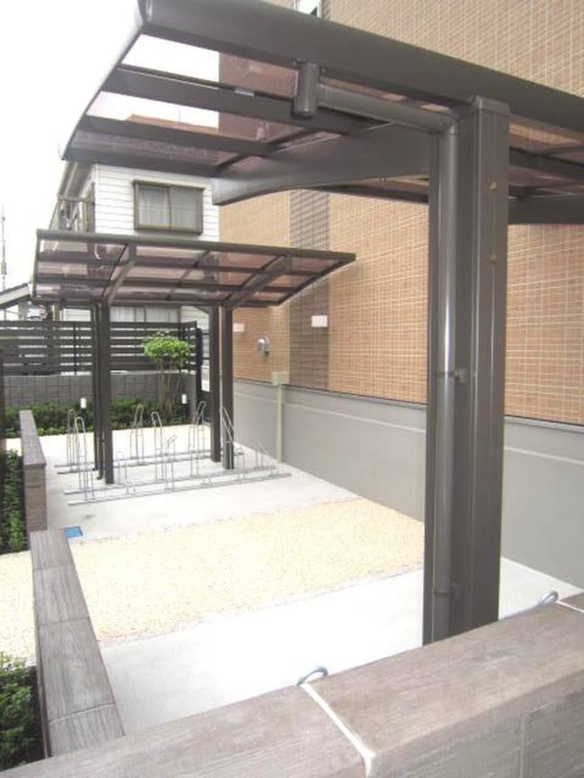 駐輪場 Alba中浦和