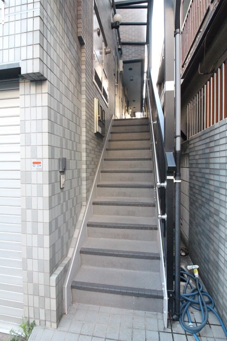 エントランス部分 スダハイツ