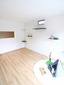 居室 猫と住む家　La vie En Rose