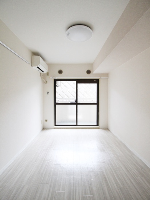 居室 ジョイフル中山参番館