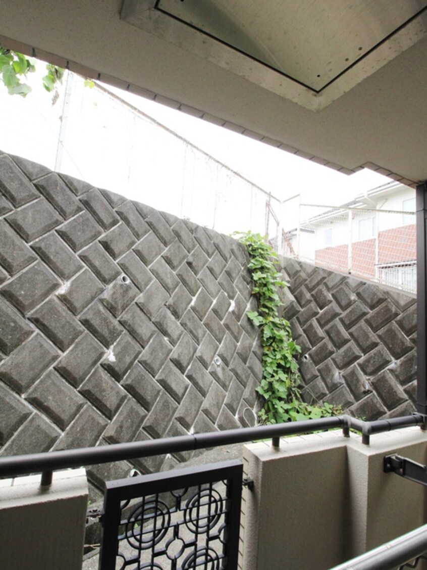 室内からの展望 ジョイフル中山参番館