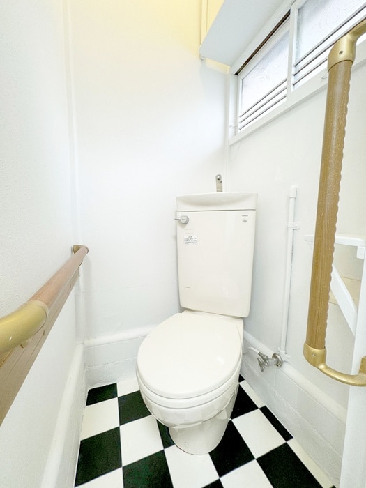 トイレ 松島2丁目貸家