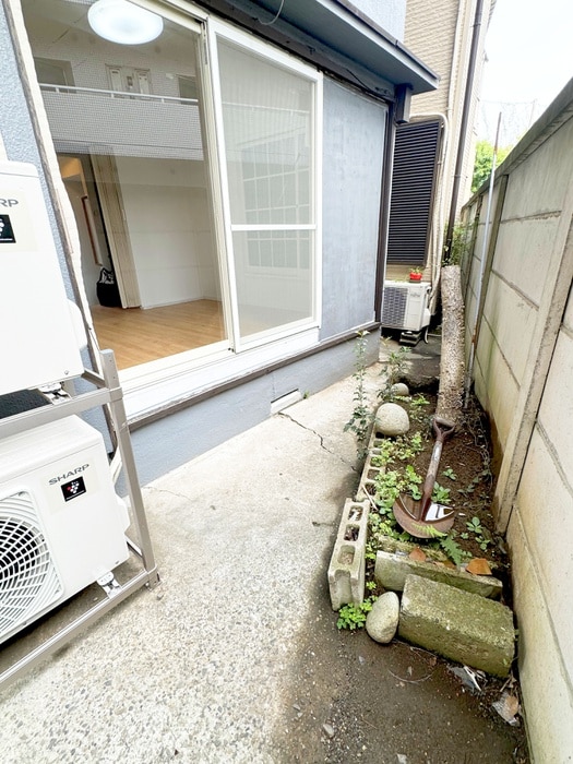 ベランダ・バルコニー 松島2丁目貸家