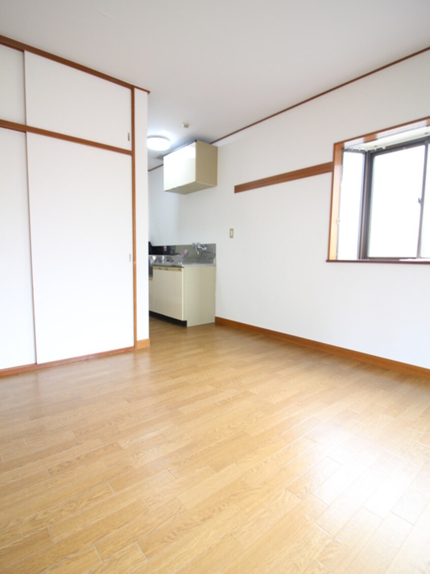 居室 メゾン弦巻