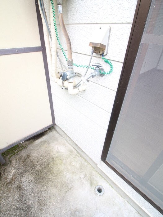 洗濯機置場 メゾン弦巻