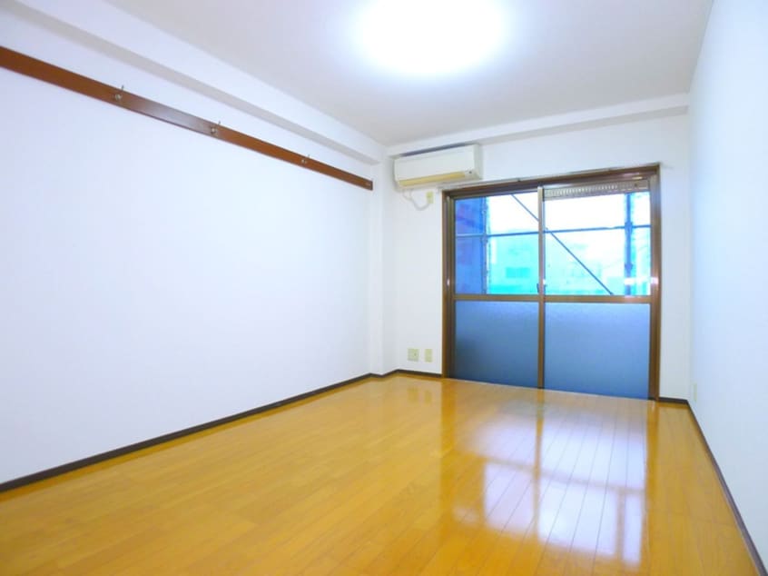 居室 オ－キスビル