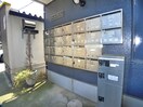 エントランス部分 オ－キスビル