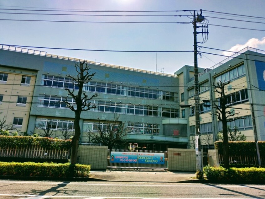 川崎市立菅小学校(小学校)まで550m カトレヤマンション