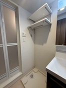 洗濯機置場 レジメント岸川