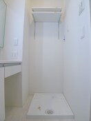 洗濯機置場 アヴァンス千住緑町