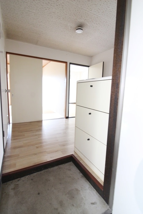 玄関 ロイヤルマンション平岡