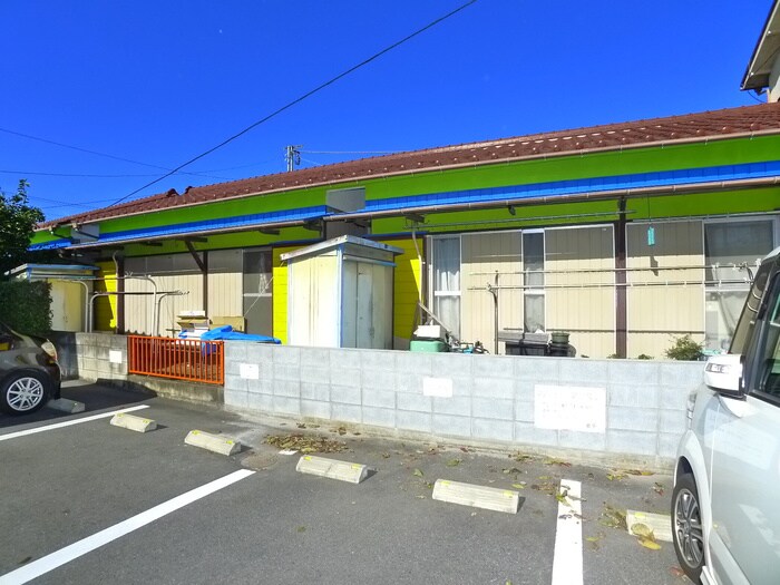 バイク置き場 金子住宅２号棟