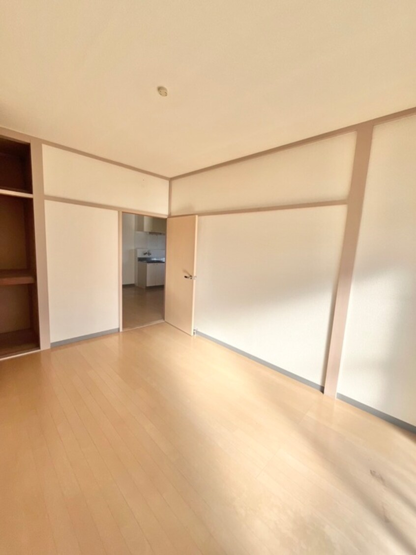 居室 小野宮ビル