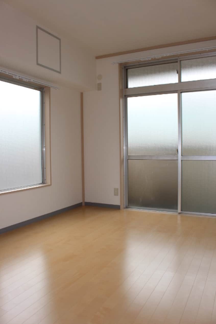 居室 小野宮ビル