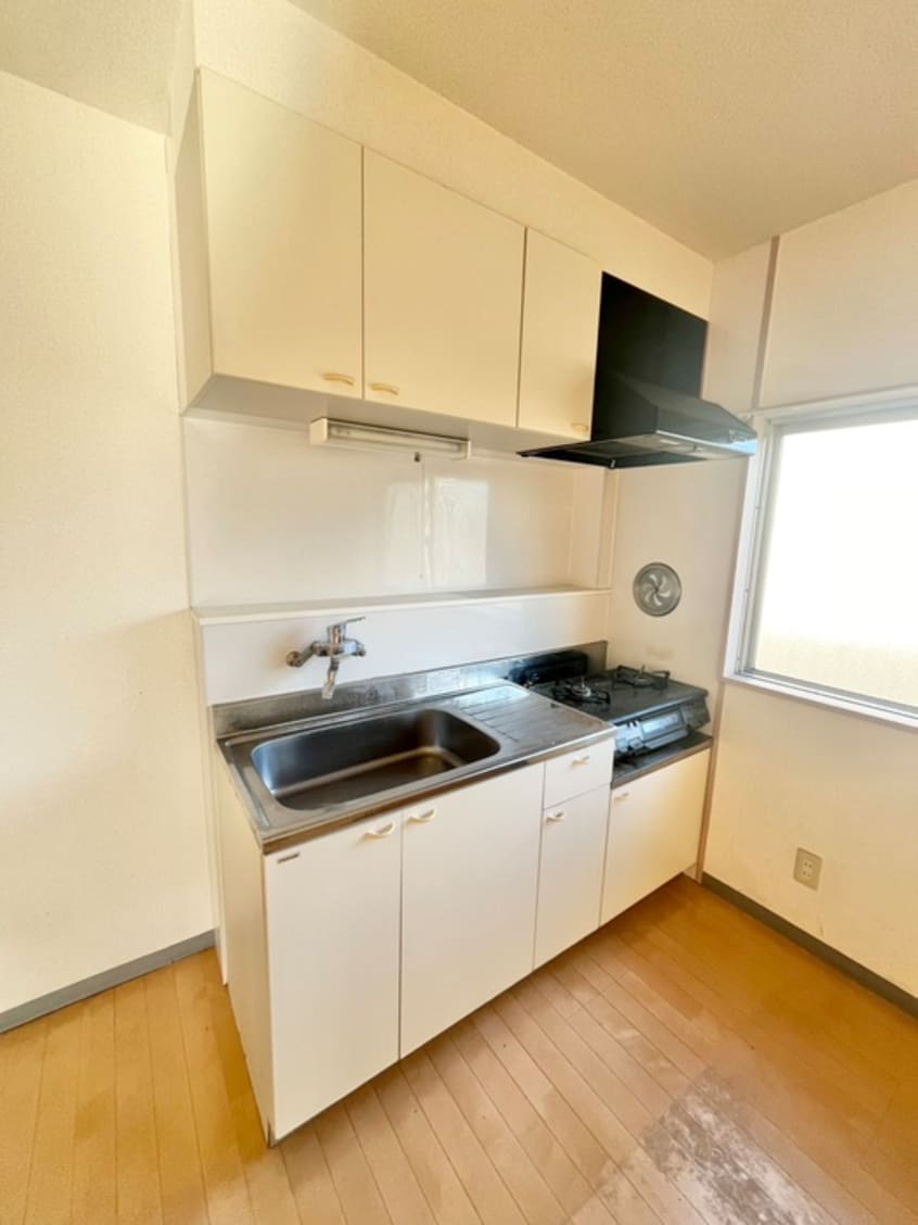 キッチン 小野宮ビル