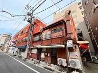 第一マンション　３号棟（205）