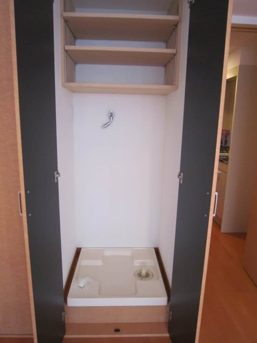 洗濯機置場 GARDEN COURT KAMIKITAZAWA
