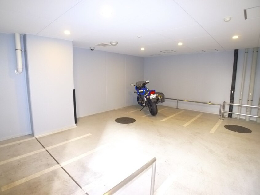 バイク置き場 パークアクシス木場