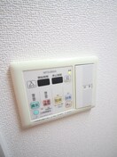内観写真 シェ・ルイ