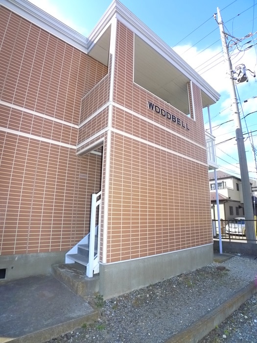 エントランス部分 ウッドベル