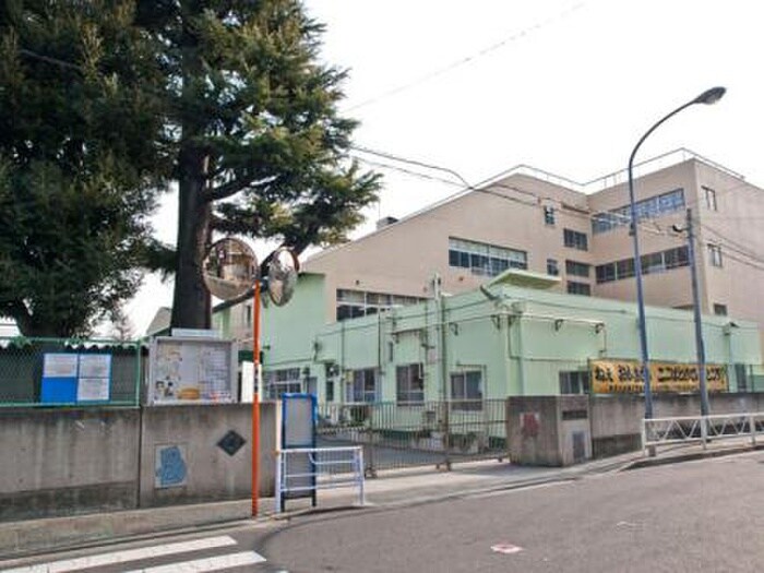横浜市立磯子小学校(小学校)まで103m エステ－トハイツ