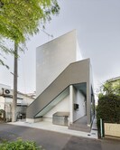 カスミ美原町の外観